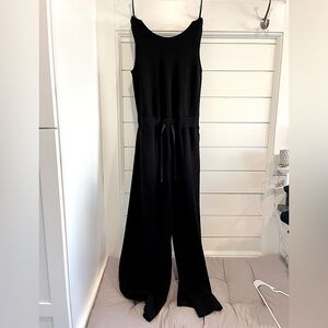 SPANX® AirEssentials
Sleeveless Jumpsuit